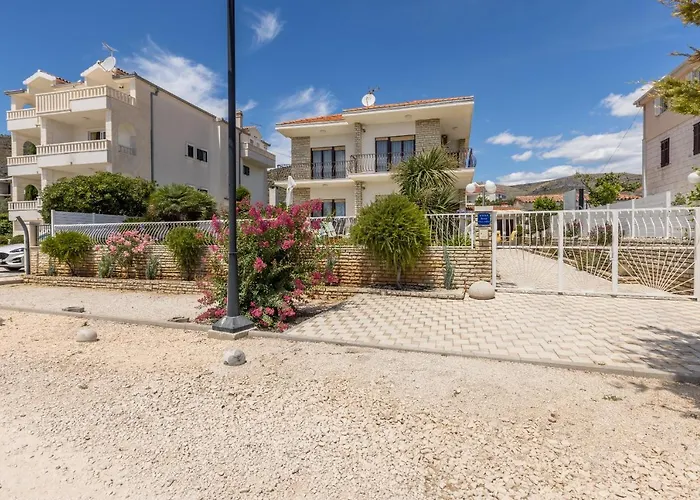 Apartman Villa Ratka *