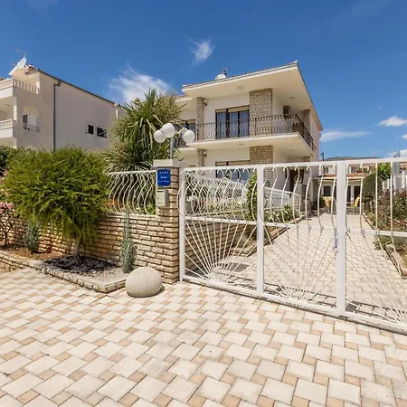 Апартаменты Villa Ratka