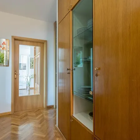 Villa Ratka Апартаменты *